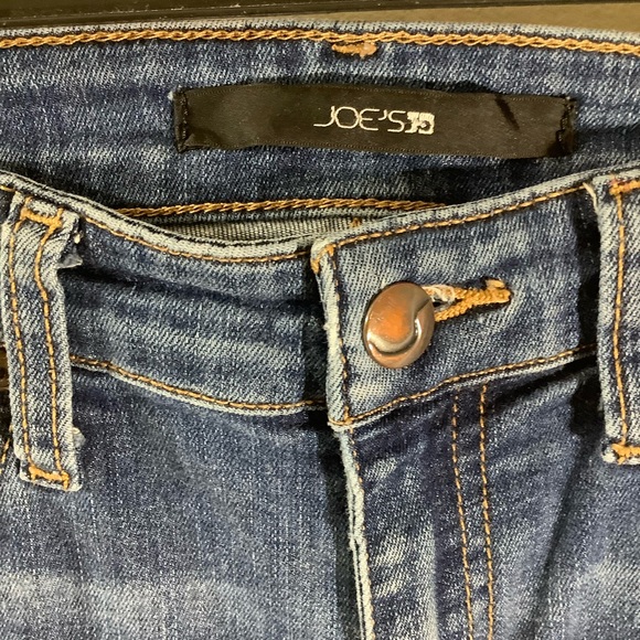 Joe’s Zelma Petite Skinny Jeans - Picture 5 of 14